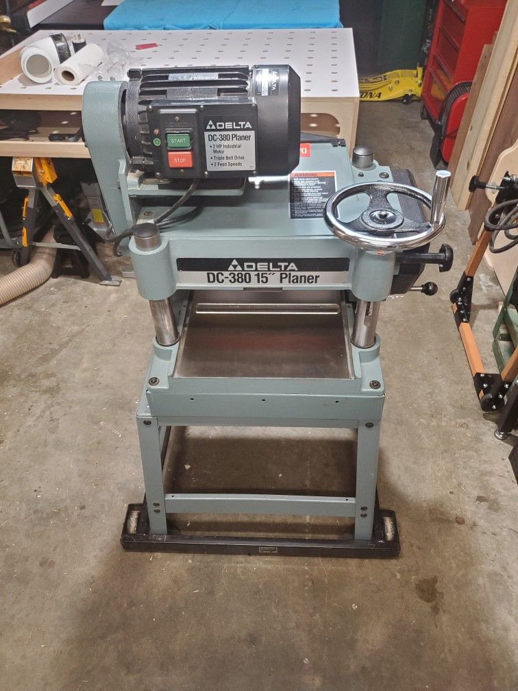 15" Delta Thickness Planer