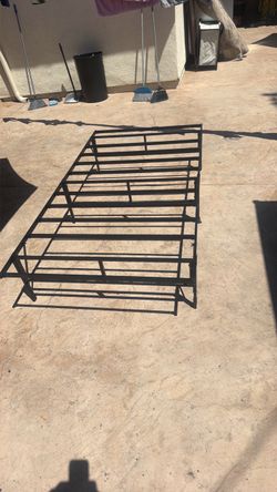 Twin bed metal frame