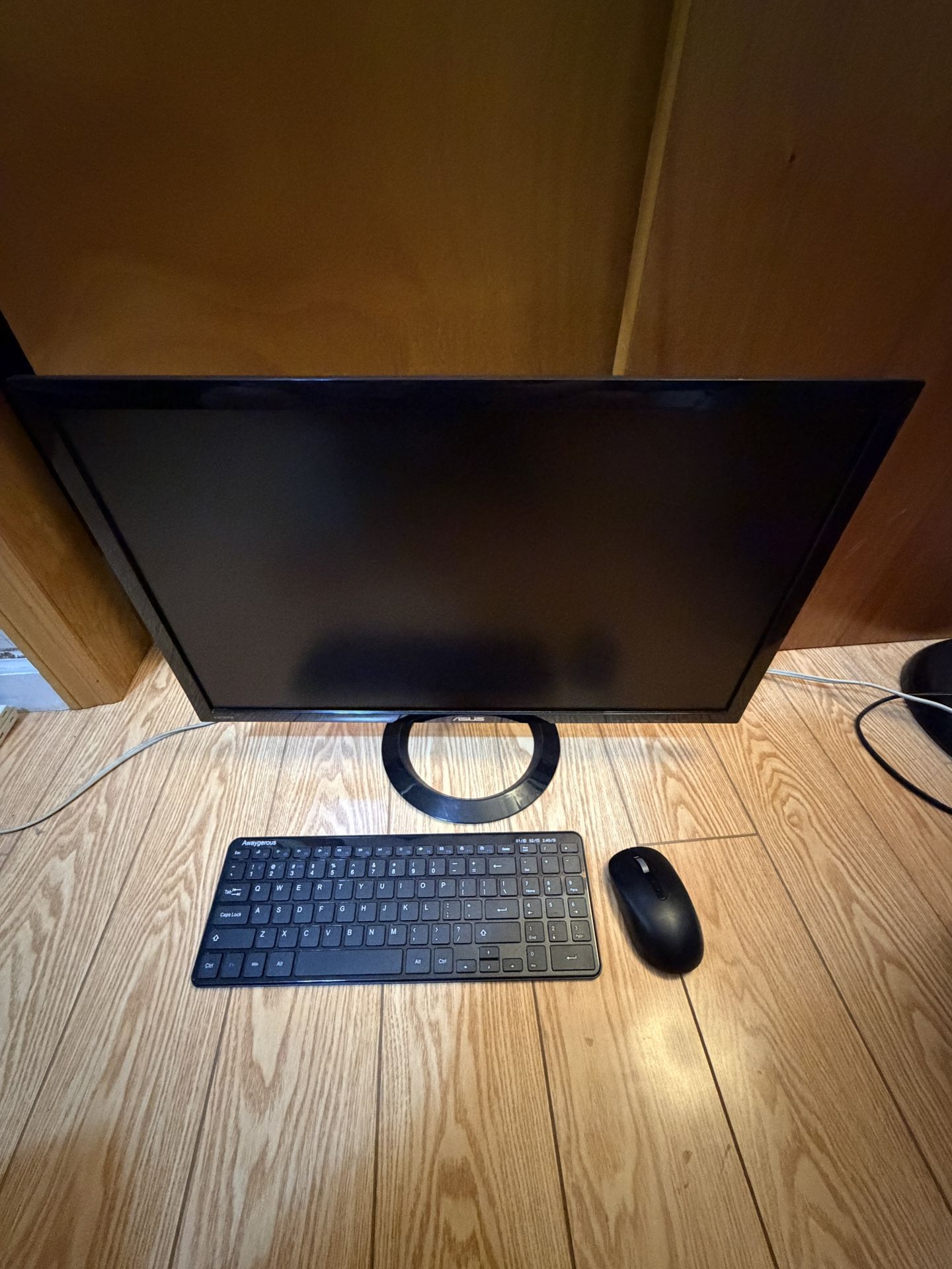 Monitor Keyboard And Mouse