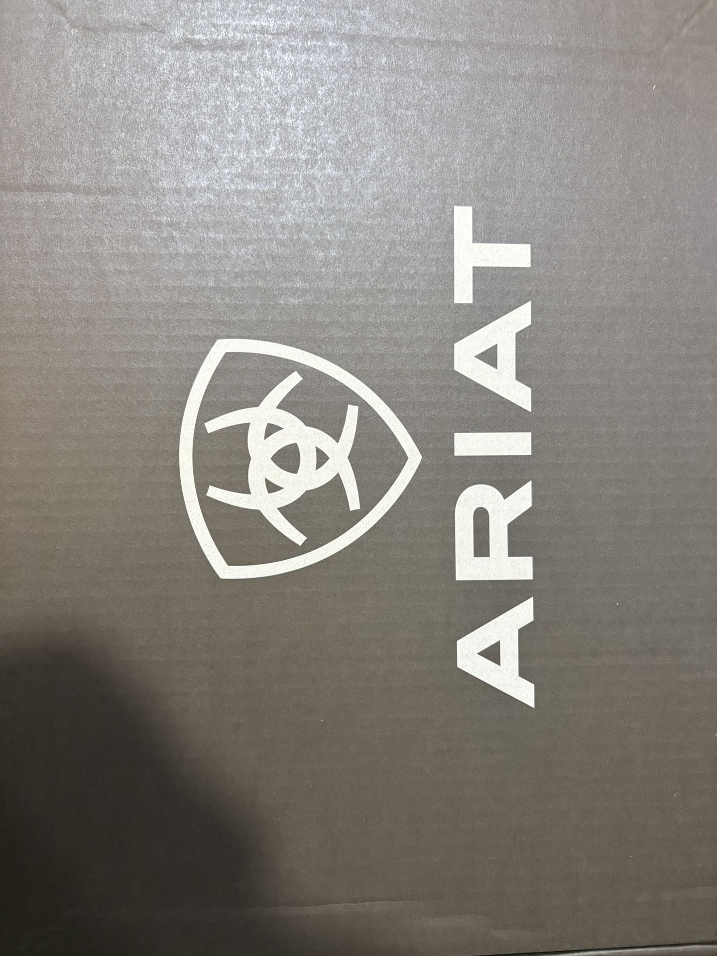 Ariat Outdoor Boots Size 9.5 For Sale