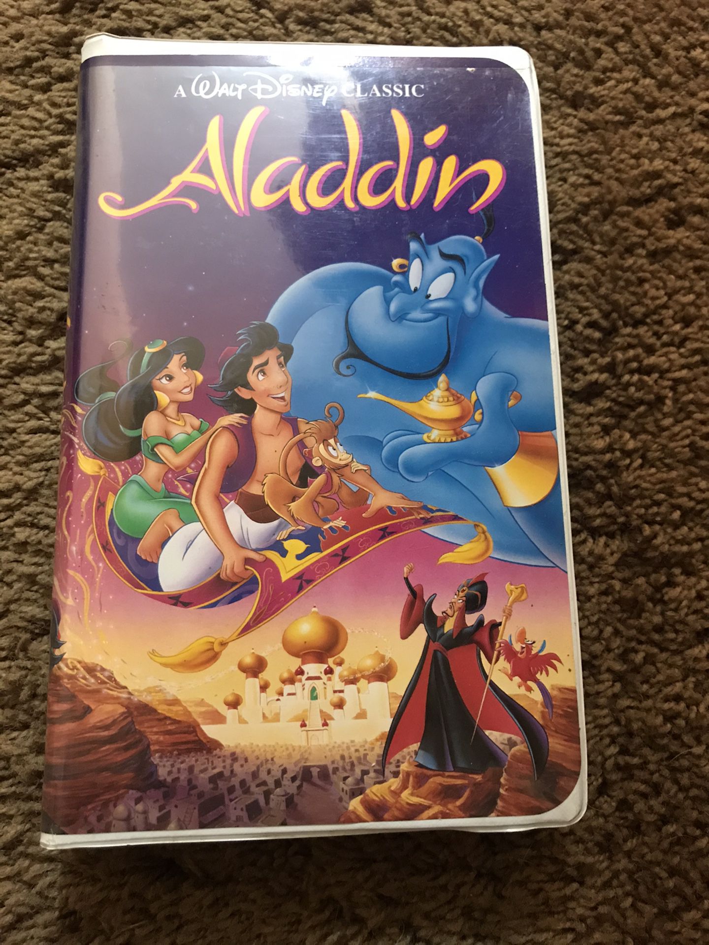 VHS Classics - Disney + many others !