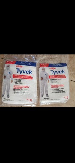 DuPont Tyvek Coverall Suit 2 XL and 1 med – 3 Pack