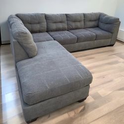 GREY SECTIONAL COUCH 