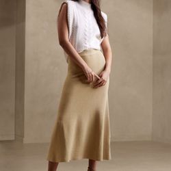 Banana Republic Tan Sweater Skirt