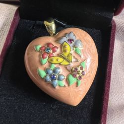 STUNNING Vintage 3-D Heart 1 5/8 Butterfly and Floral Charm