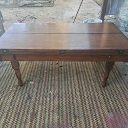 $400 VINTAGE REVERSE LEAF FOLD OUT LOW TABLE