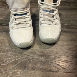 Jordan 11 legend blues
