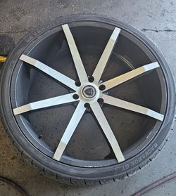 26” Rims And Tires. 1,000 OBO No Low Balls CASH ONLY