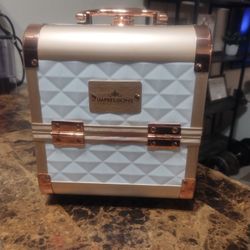 Impressions Vanity Makeup Case