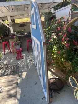 Farm house prop for party wood