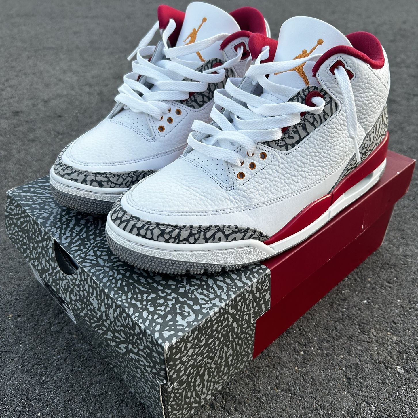 Jordan 3 “Cardinal Red”