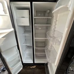 Fridge Black