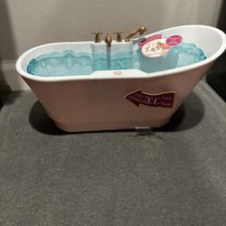 Large You Bathtub For Dolls 