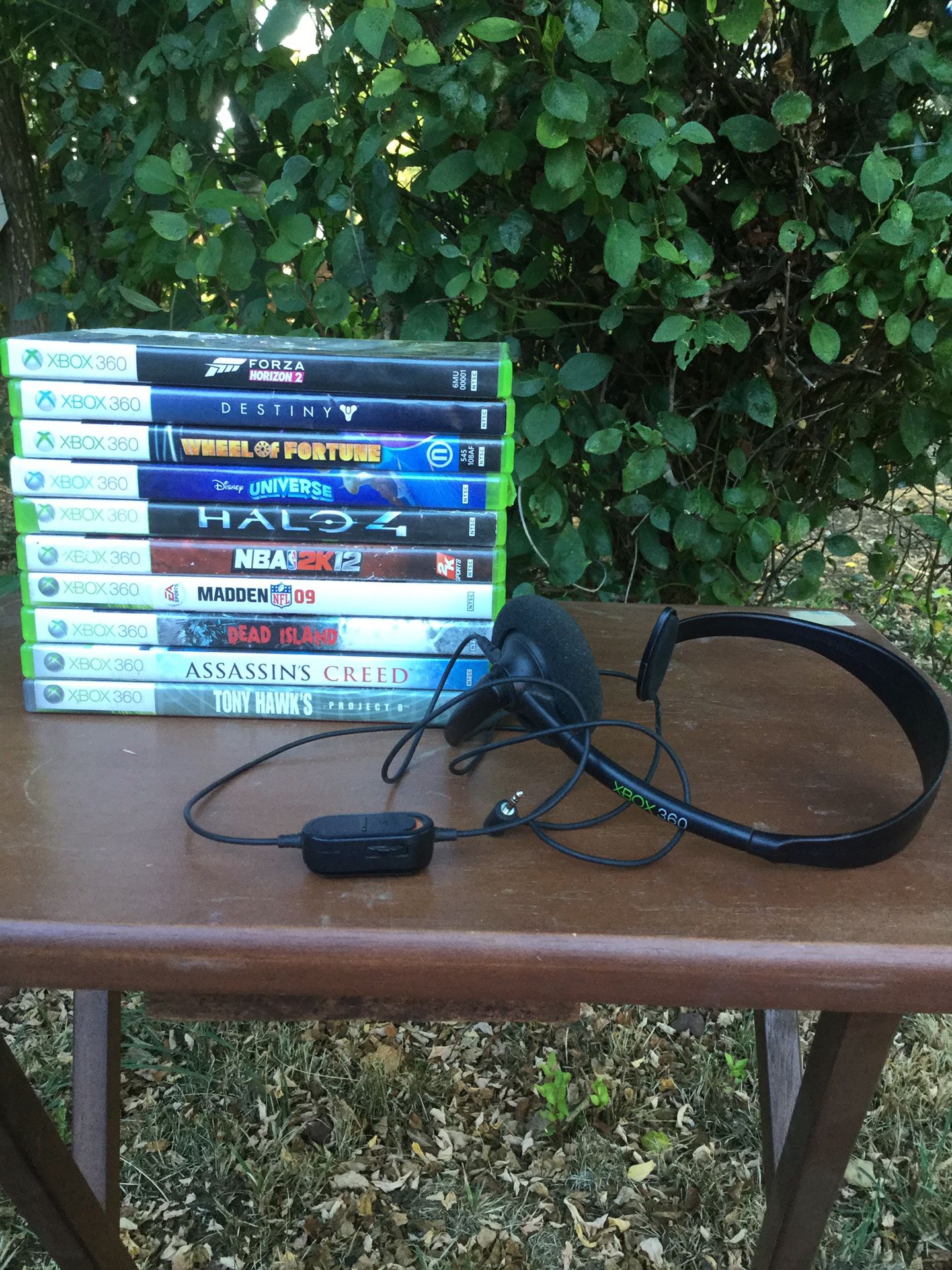 Xbox 360 games and headset