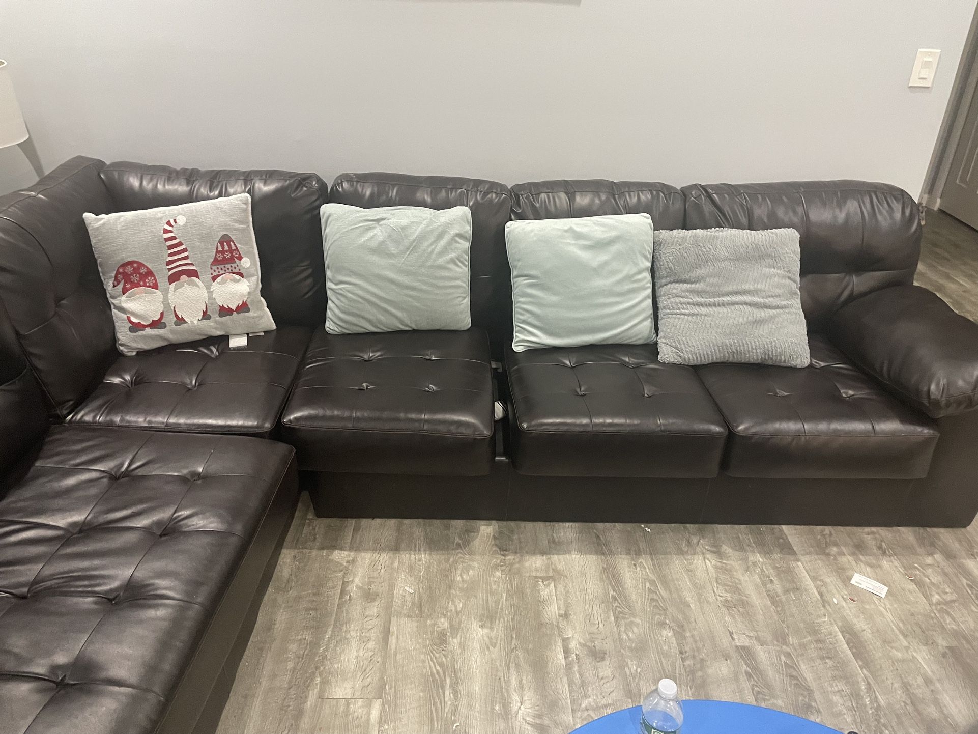 Sofa (black)