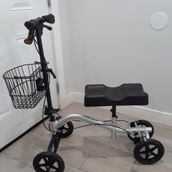 Nova Knee Scooter 