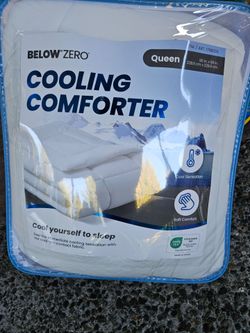 Cooling comforter