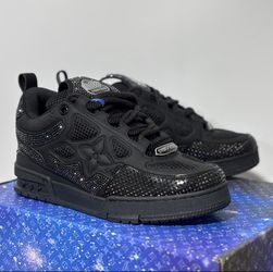 All Black LV Trainers 👟 ‼️