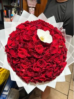 75ct. Red Rose Bouquet