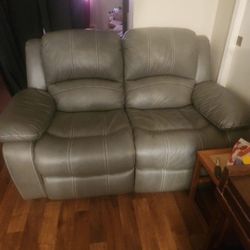 Electric Reclining Couch