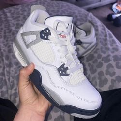Jordan 4s Midnight Navy 