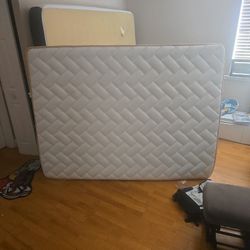 New Mattress 100
