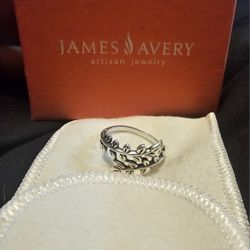 James Avery Delicate Vines Ring offers