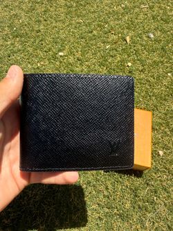($50) Black LV Wallet w/box