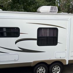 2011 Rockwood Rv 