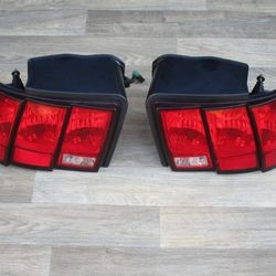99/04 Ford Mustang GT Tail Lights OEM