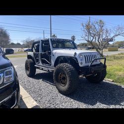 Set Of Jeep Jk Doors $250