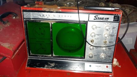 SNAP-ON TOOLS AT C&G's ANTIQUES 1810 HEWITT AVE EVERETT,WA 98201