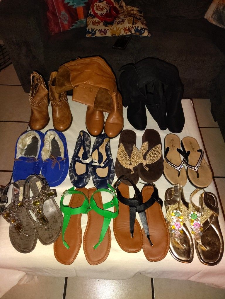 Sandals And Boots Sizes 7/8
