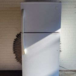 Refrigerator Freezer Fridge Appliance 