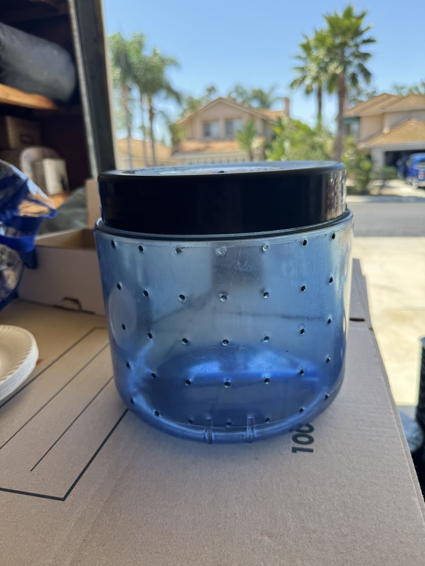 Bear vault bear canister v450