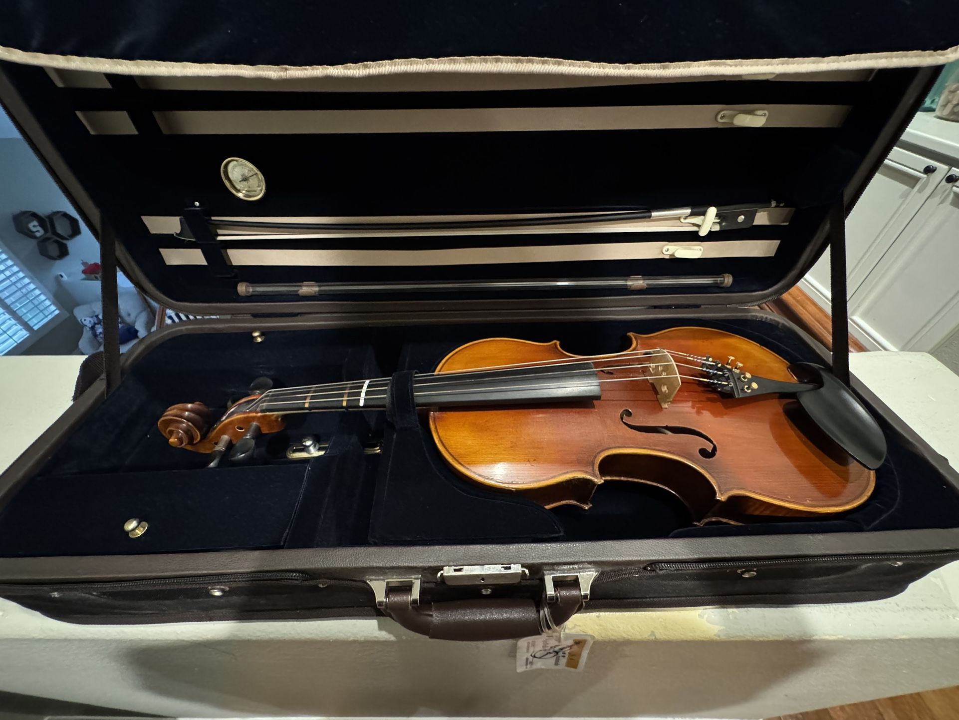 Viola In Very Good Condition, Size 16.5"