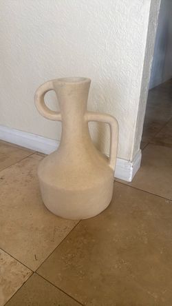 Large Off-White Textured Vase with Handles