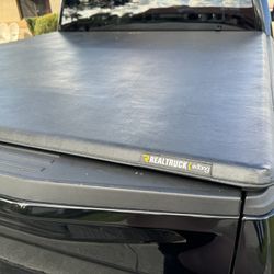 Truck Bed Cover 