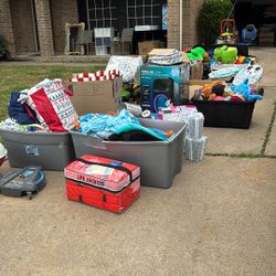 Garage Sale We Have Lots Of Baby Accessories, Clothes, Sporting Goods, And Furniture. We Are In Katy Texas.