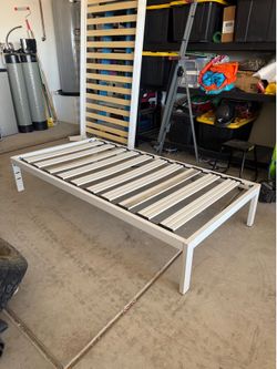 Twin bed