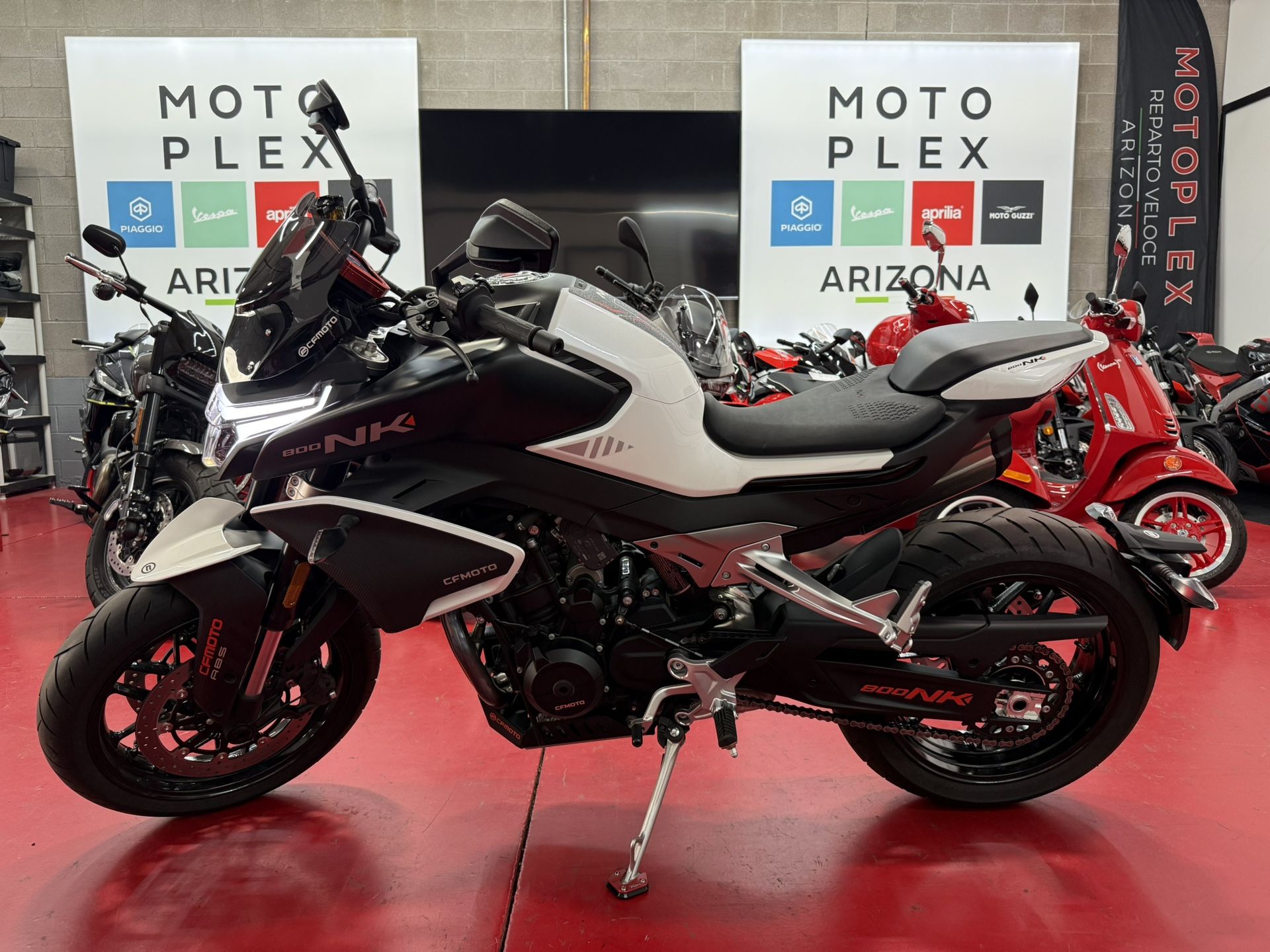 2024 CF Moto 800NK