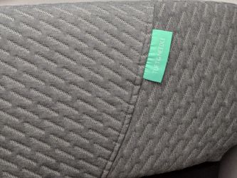 King New Tuft & Needle "MINT"  New In Plastic