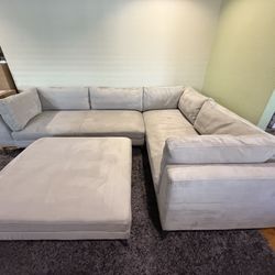 Sectional Couch + Ottoman – Professionally Cleaned!