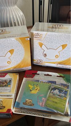 Pokemon Center 30th Celebration ETB