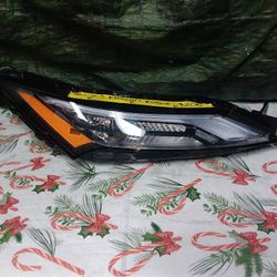 2021-23 Nissan Rogue Right Headlight 