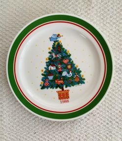 Hallmark Trees Of Christmas"Country Christmas" 1988 1st In The Series