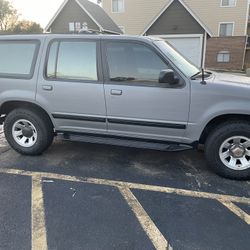 1996 Ford Explorer