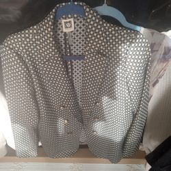 Ann Klein size medium sports jacket excellent condition