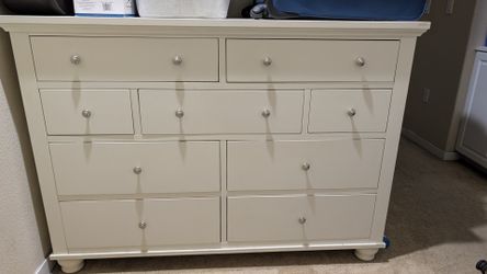 Costco chest of drawers