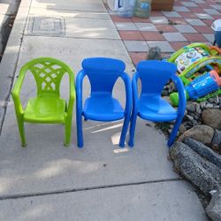 Kids Chairs 3.for $5